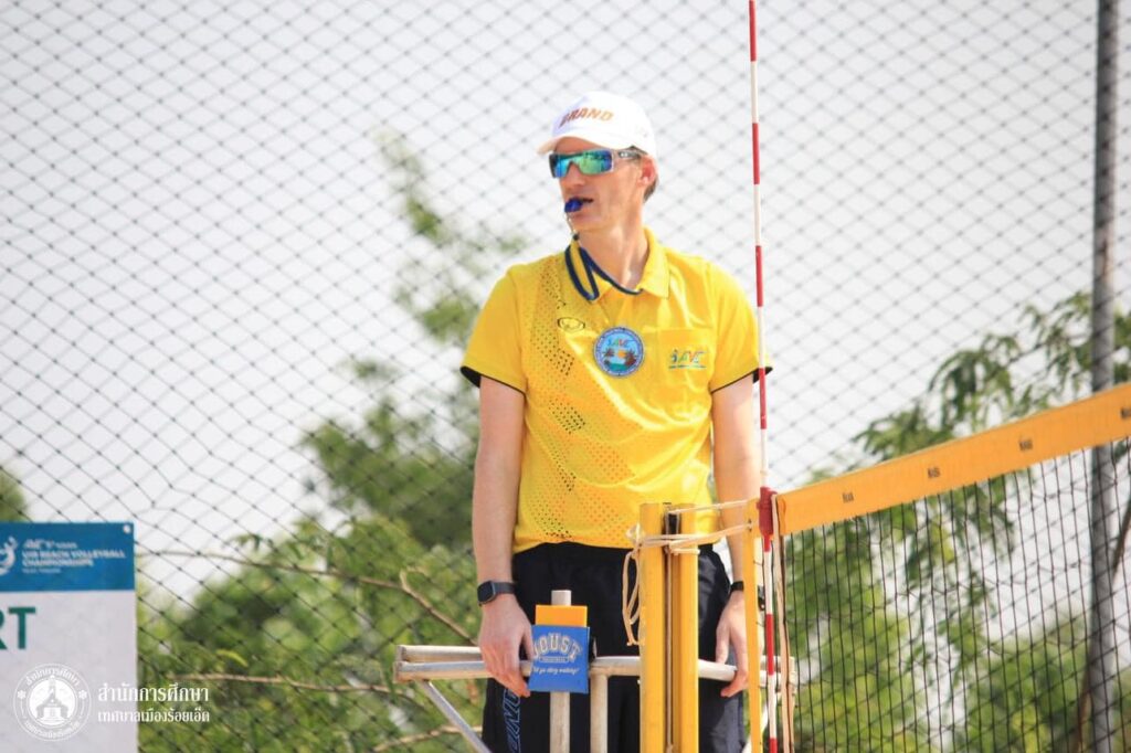 Spotlight : Derek Scales - International Beach Volleyball Referee 