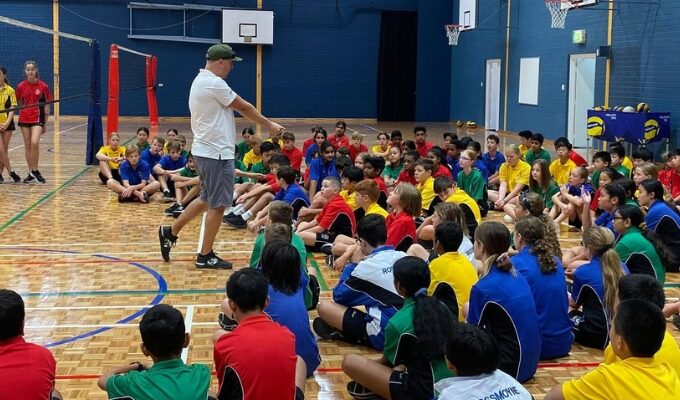 Kids & Junior Indoor Volleyball School Holiday Clinics